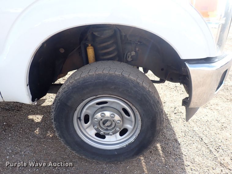 image for item DQ5102 2012 Ford F250 Super Duty  SuperCab pickup truck