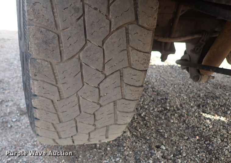 image for item DQ5102 2012 Ford F250 Super Duty  SuperCab pickup truck