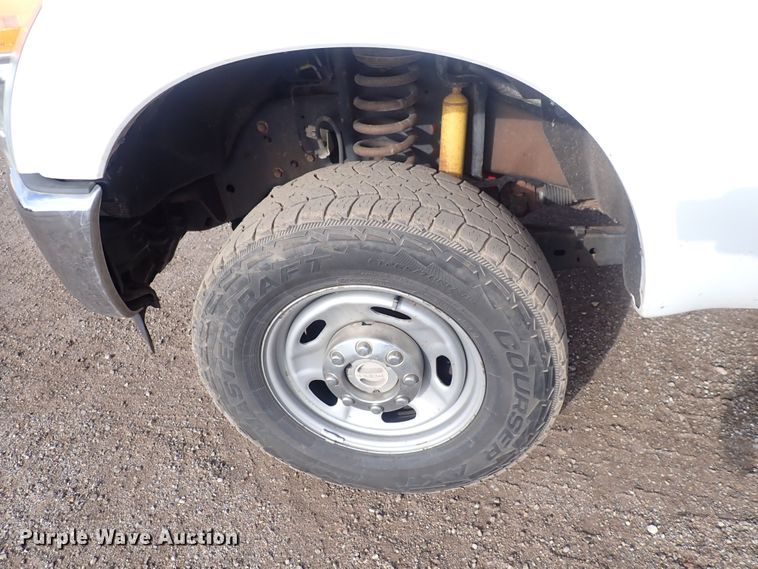 image for item DQ5102 2012 Ford F250 Super Duty  SuperCab pickup truck