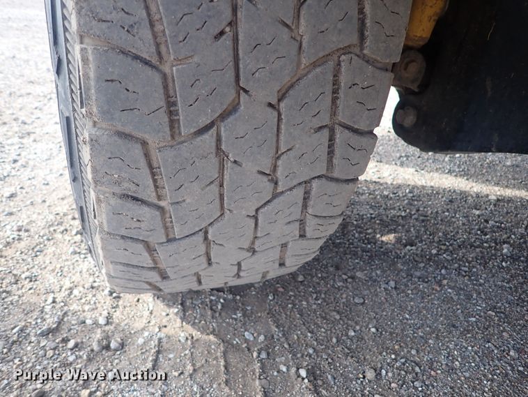 image for item DQ5102 2012 Ford F250 Super Duty  SuperCab pickup truck