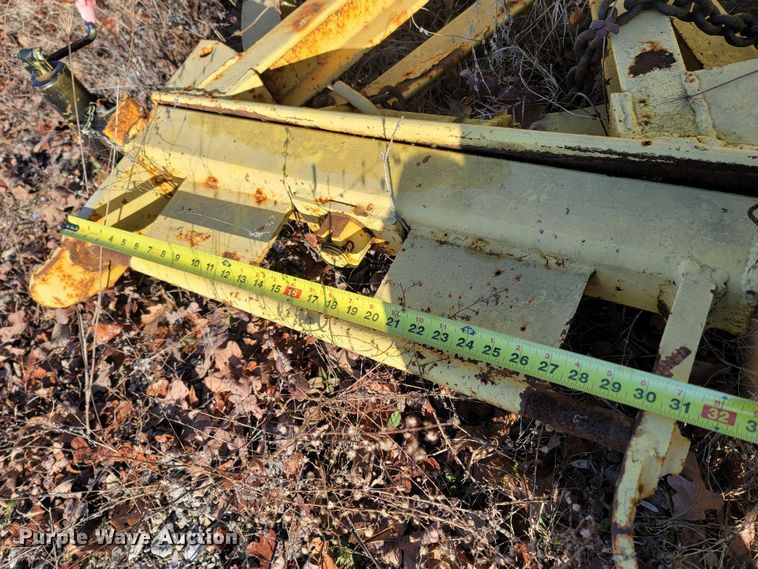 image for item DR3372 Flink 11MA38-A  snow plow
