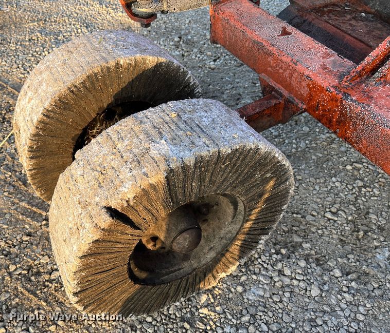 image for item DR7435 Rhino SE415A  batwing rotary mower