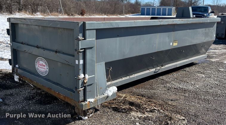 image for item DR7439 Roll-off dumpster