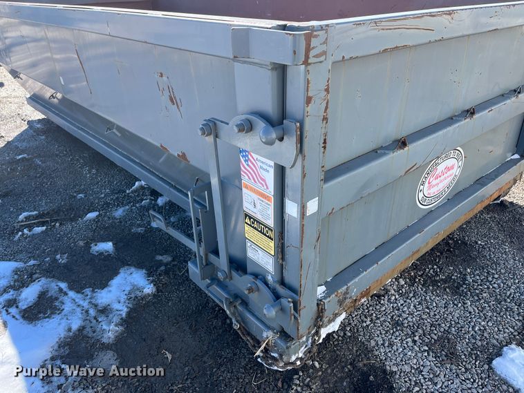 image for item DR7439 Roll-off dumpster