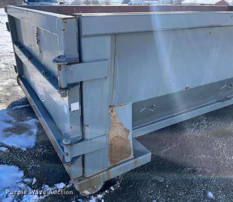 image for item DR7441 Roll-off dumpster