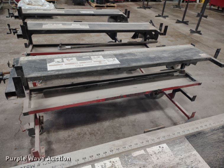 image for item DR8133 (4) Southwire MB1000 conduit workstations