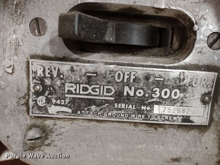 image for item DR8135 (6) Ridgid pipe threading machines