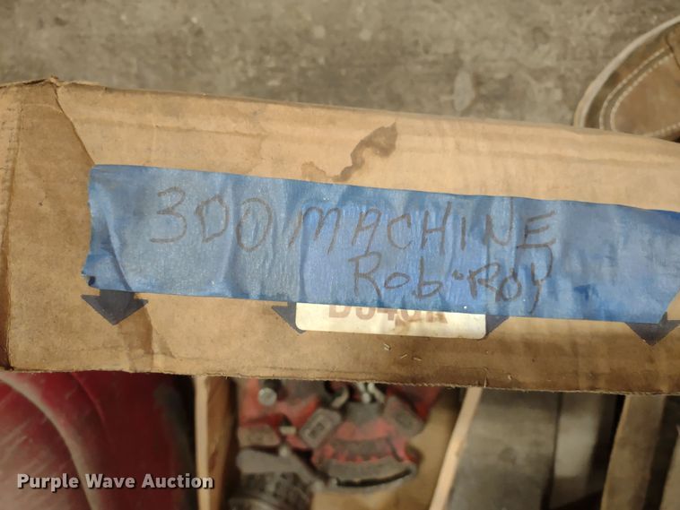 image for item DR8135 (6) Ridgid pipe threading machines