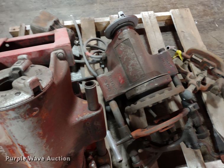 image for item DR8135 (6) Ridgid pipe threading machines