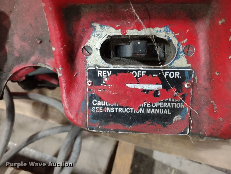 image for item DR8135 (6) Ridgid pipe threading machines