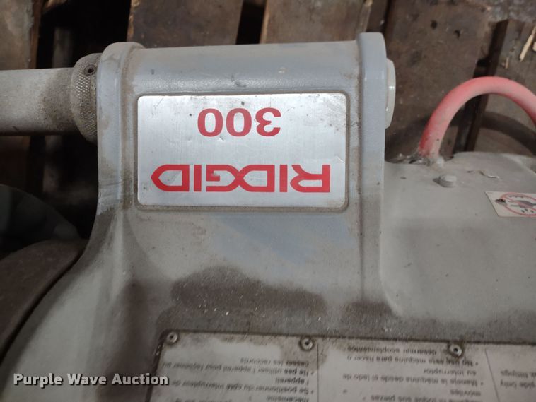 image for item DR8135 (6) Ridgid pipe threading machines