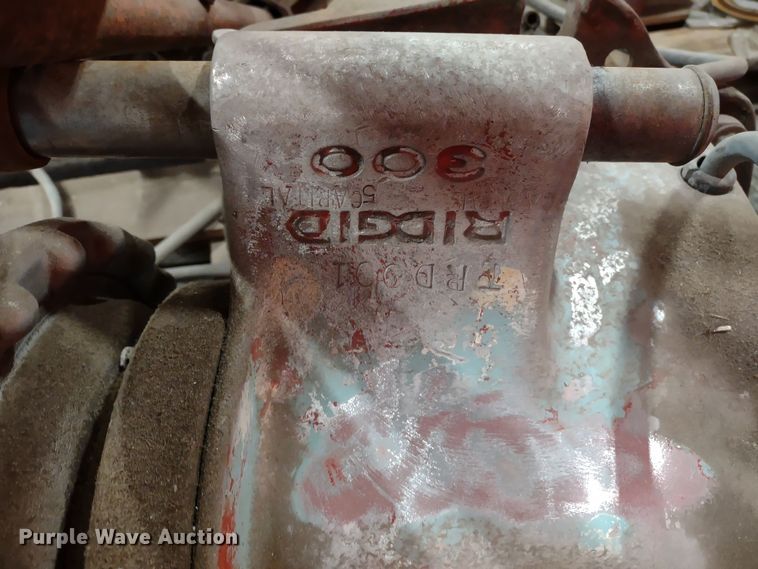 image for item DR8135 (6) Ridgid pipe threading machines