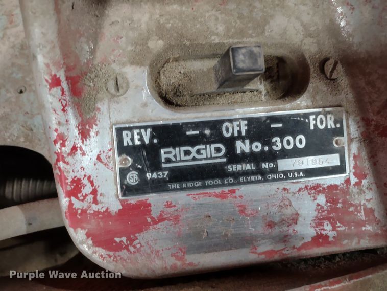 image for item DR8135 (6) Ridgid pipe threading machines