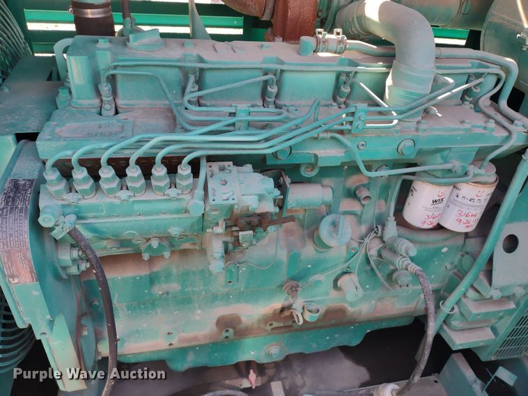 image for item DR8138 Onan  generator