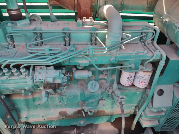 image for item DR8138 Onan  generator