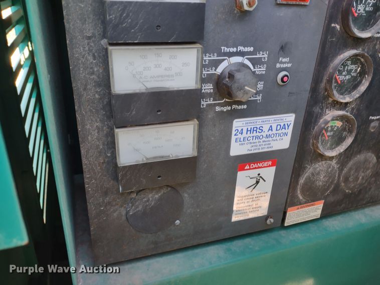 image for item DR8138 Onan  generator