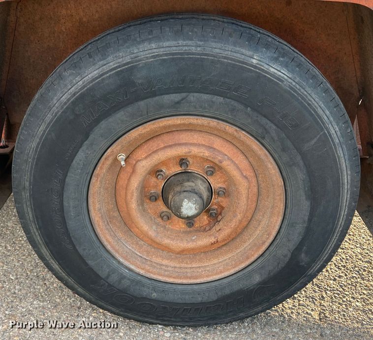 image for item DS2626 2005 Ditch Witch  tilt deck utility trailer