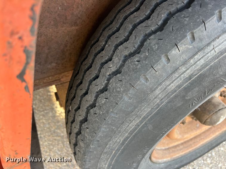 image for item DS2626 2005 Ditch Witch  tilt deck utility trailer