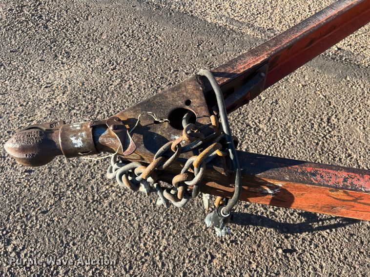 image for item DS2627 2002 Diamond T  utility trailer