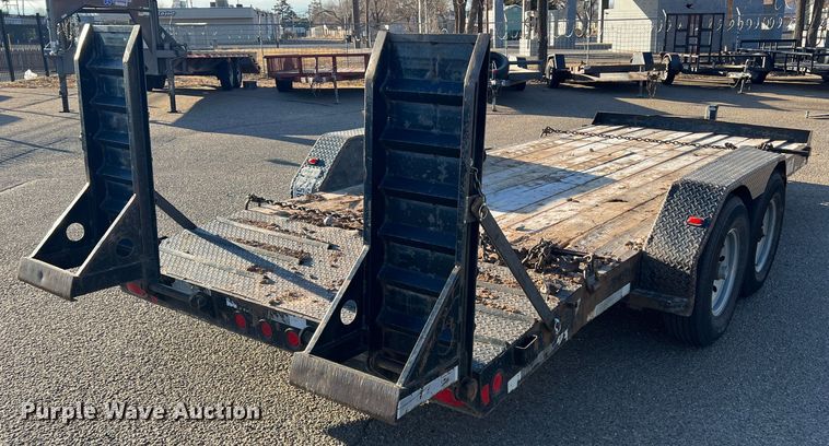image for item DS2634 2008 Diamond C  utility trailer