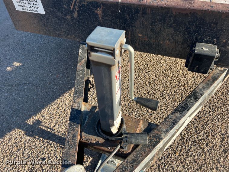 image for item DS2634 2008 Diamond C  utility trailer