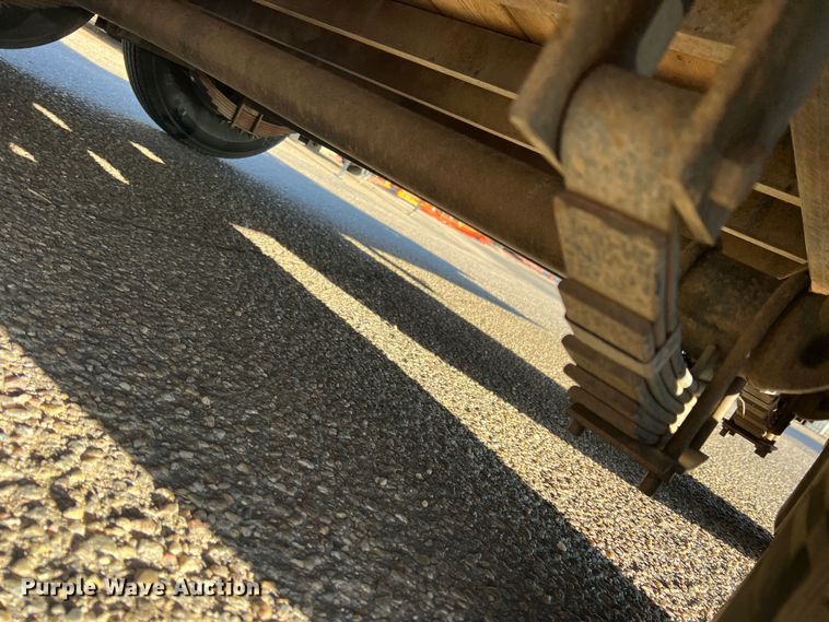 image for item DS2634 2008 Diamond C  utility trailer