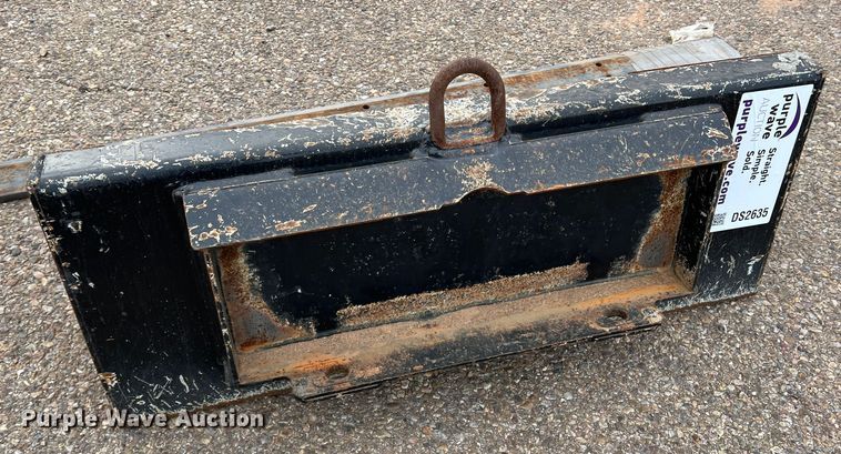 image for item DS2635 Skid steer bucket