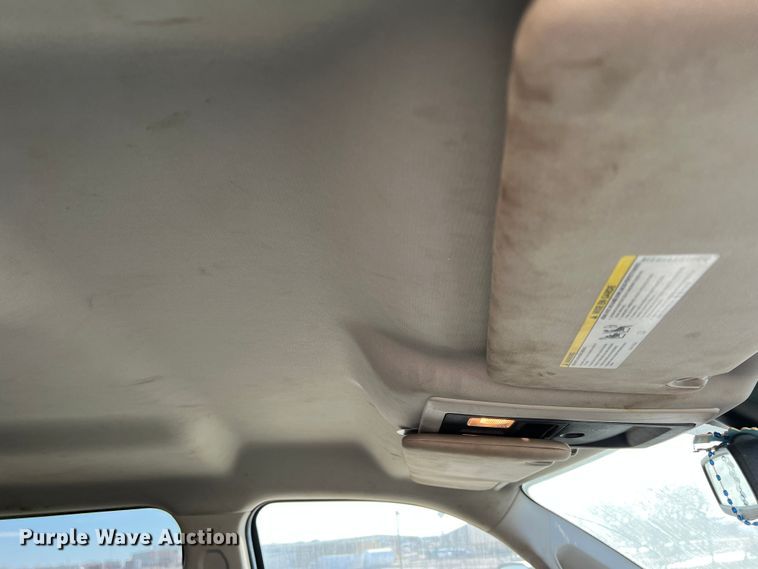 image for item DS2641 2014 Dodge Ram 5500  Crew Cab flatbed truck