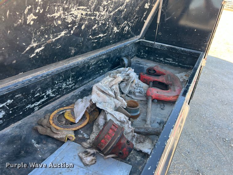 image for item DS2641 2014 Dodge Ram 5500  Crew Cab flatbed truck