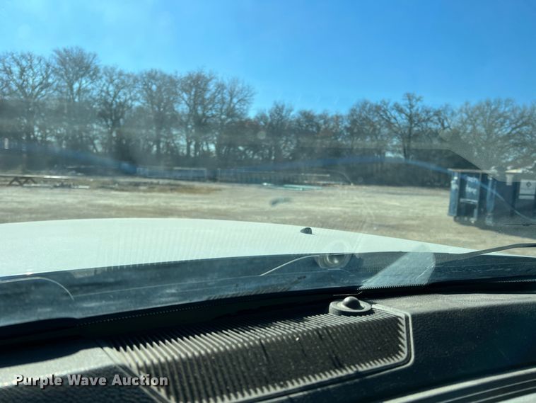 image for item DS2668 2015 Dodge Ram 5500HD  Crew Cab truck cab and chassis