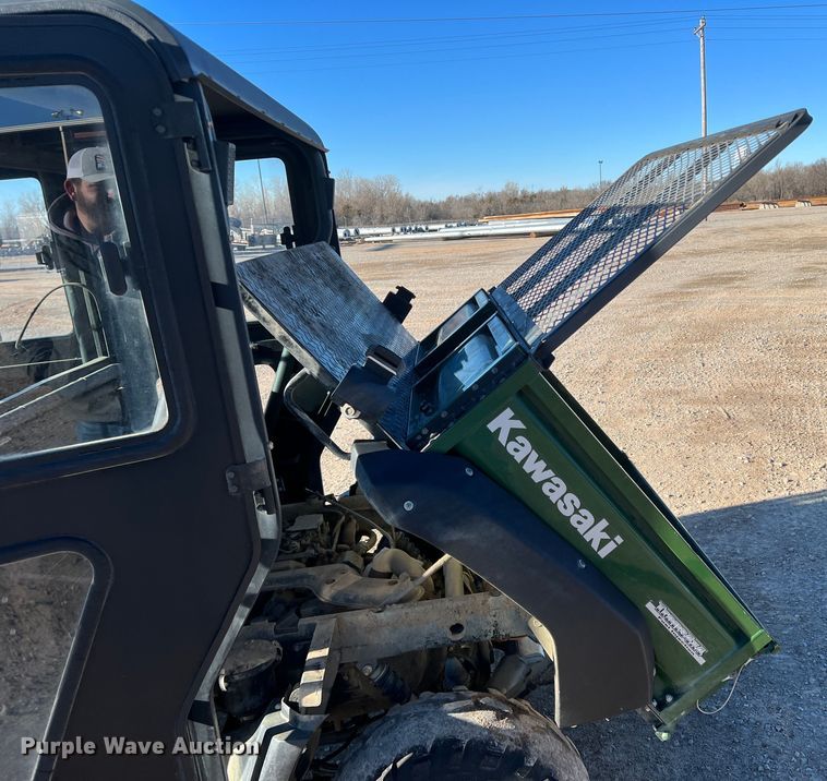 image for item DS2681 2015 Kawasaki Mule 4010  utility vehicle