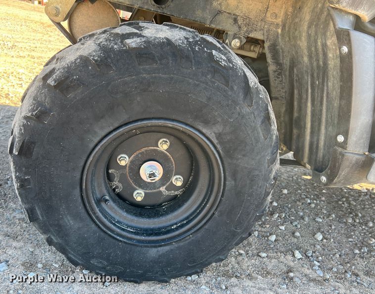 image for item DS2681 2015 Kawasaki Mule 4010  utility vehicle