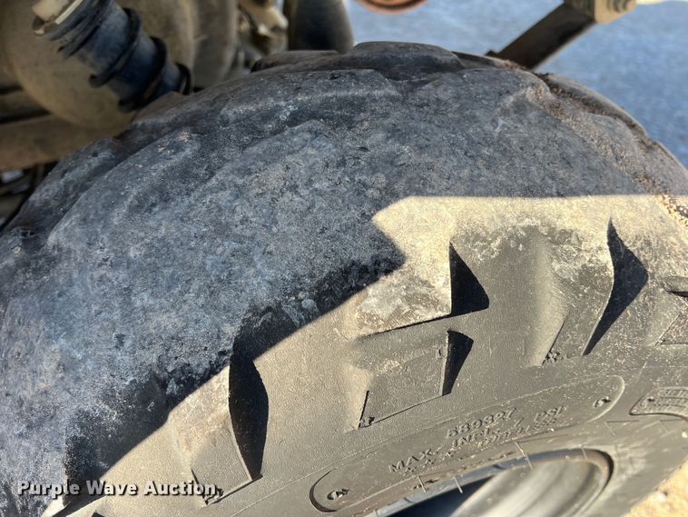 image for item DS2681 2015 Kawasaki Mule 4010  utility vehicle