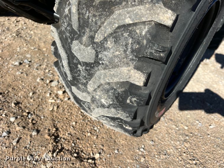 image for item DS2682 2014 Kawasaki Mule 4010  utility vehicle