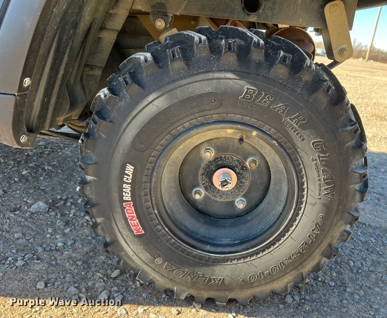 image for item DS2682 2014 Kawasaki Mule 4010  utility vehicle