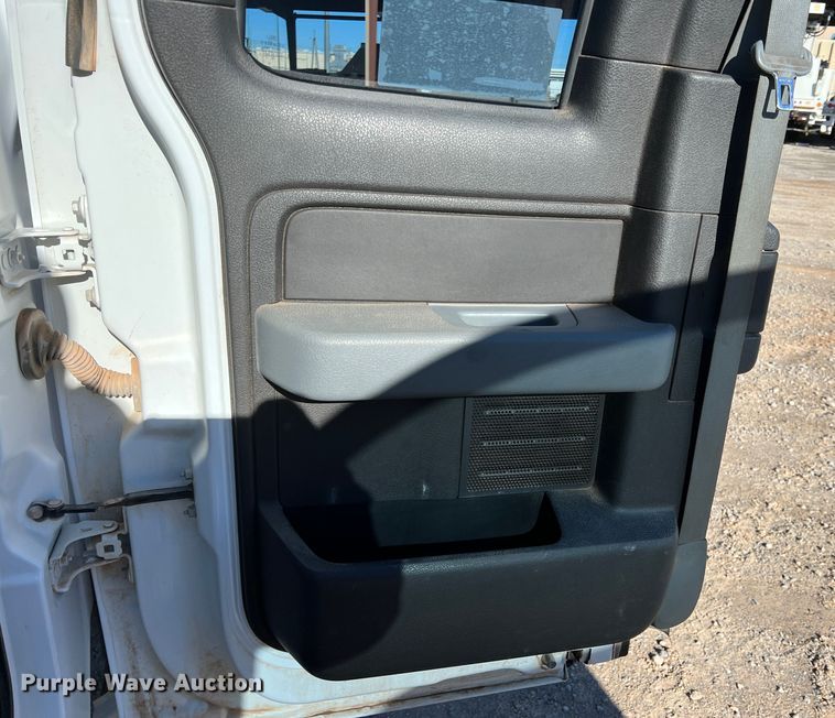 image for item DS2684 2011 Ford F150  SuperCab pickup truck