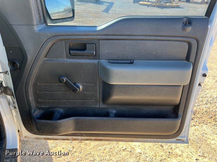 image for item DS2684 2011 Ford F150  SuperCab pickup truck