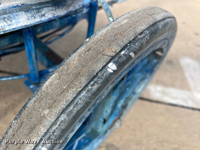 image for item DS2692 Field Lazer  paint striper