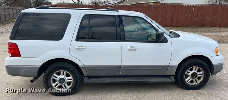 image for item DS2696 2003 Ford Expedition  SUV