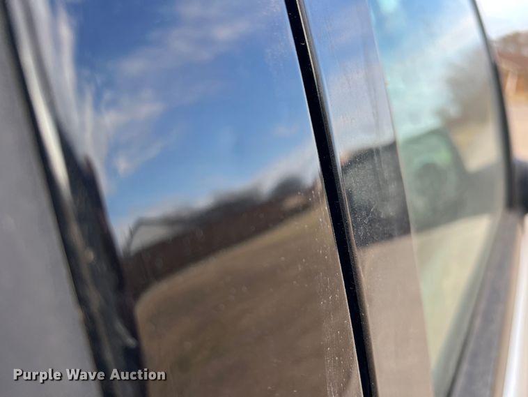 image for item DS2696 2003 Ford Expedition  SUV