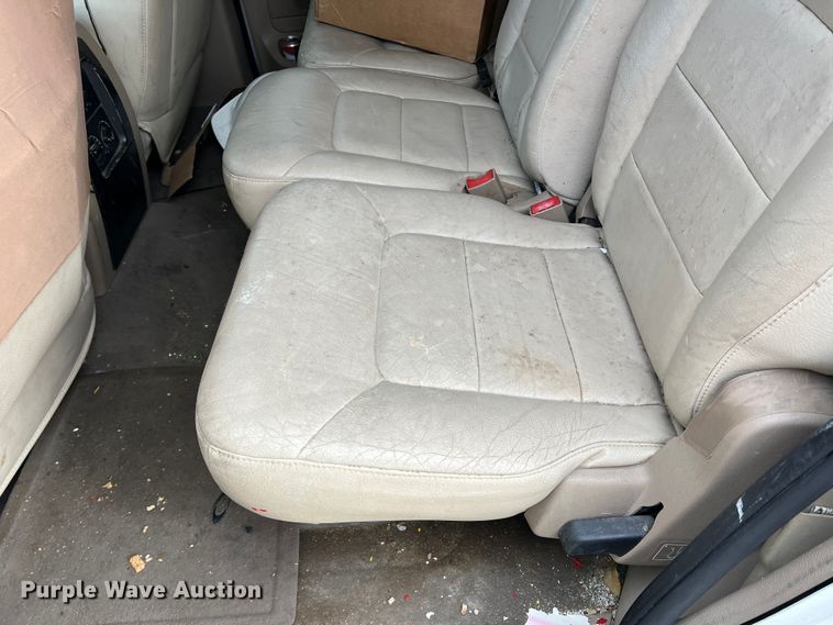 image for item DS2696 2003 Ford Expedition  SUV