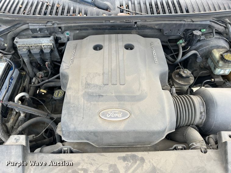 image for item DS2696 2003 Ford Expedition  SUV