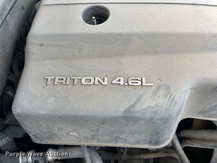 image for item DS2696 2003 Ford Expedition  SUV