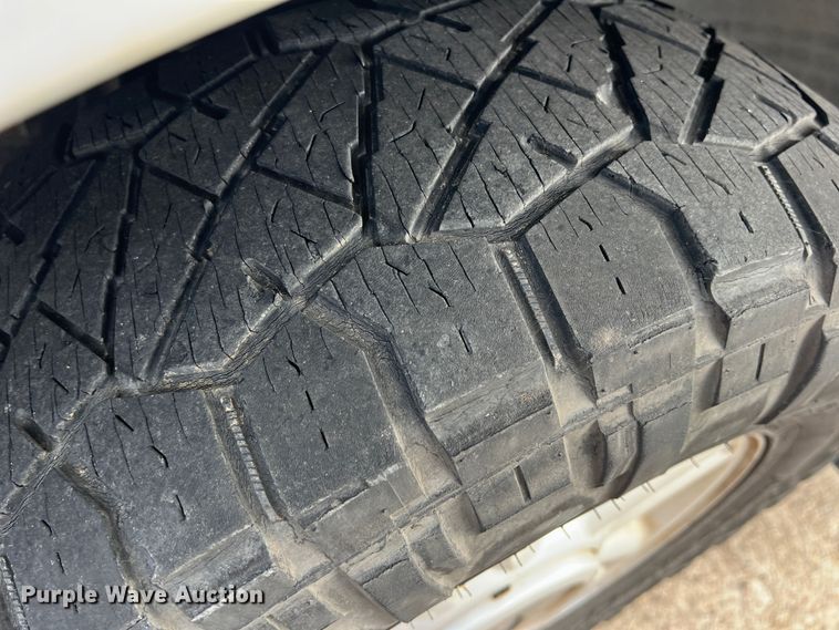 image for item DS2696 2003 Ford Expedition  SUV