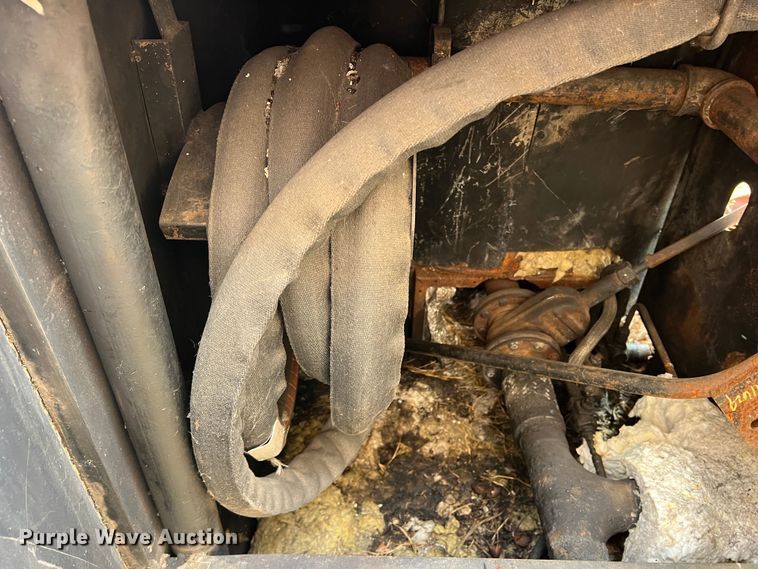 image for item DS2699 1994 Crafco EZ Pour 200D  crack sealer