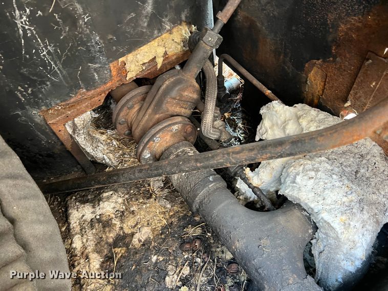 image for item DS2699 1994 Crafco EZ Pour 200D  crack sealer