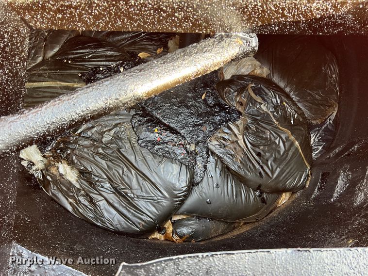 image for item DS2699 1994 Crafco EZ Pour 200D  crack sealer