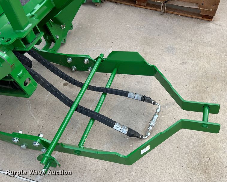 image for item DS2726 John Deere 270B   backhoe attachment
