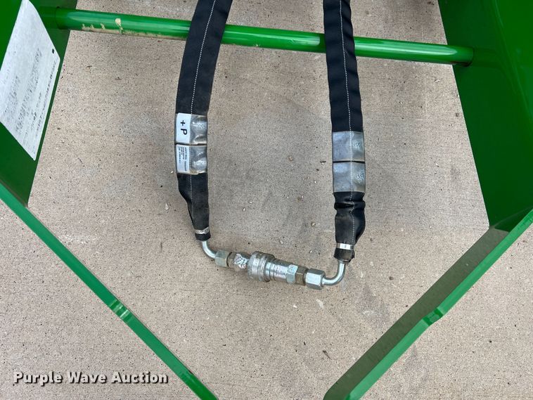 image for item DS2726 John Deere 270B   backhoe attachment