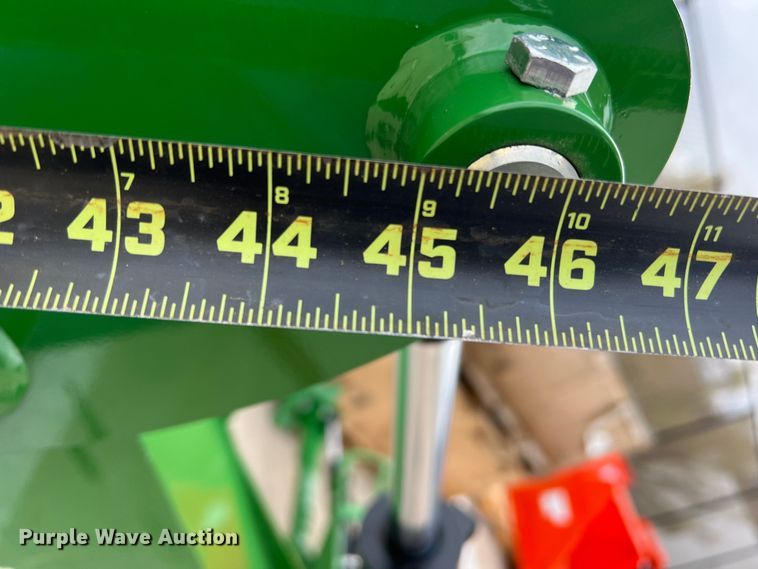 image for item DS2726 John Deere 270B   backhoe attachment